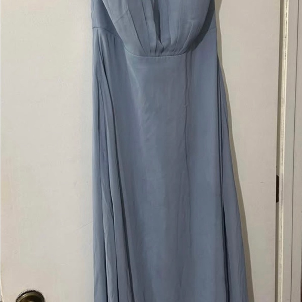 Elegant Blue Evening Gown
